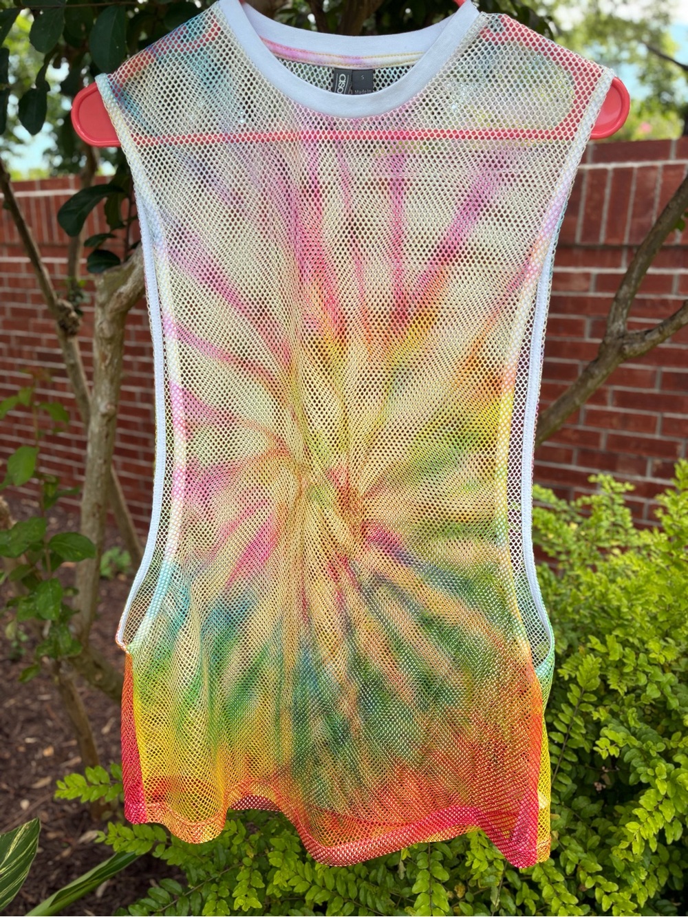 ASOS Unisex Rainbow Swirl Tie Dye Mesh Longline Festival Tank Size Small